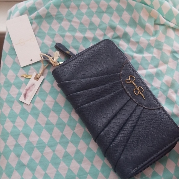 Jessica Simpson Handbags - NWT Jessica Simpson "emmy" wallet full size